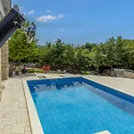 Petra Vila